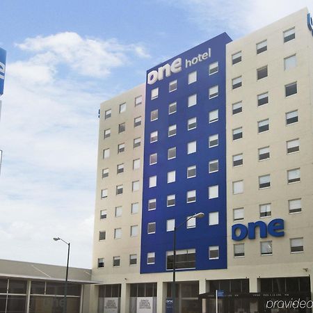 One Puebla Finsa Hotel Kültér fotó
