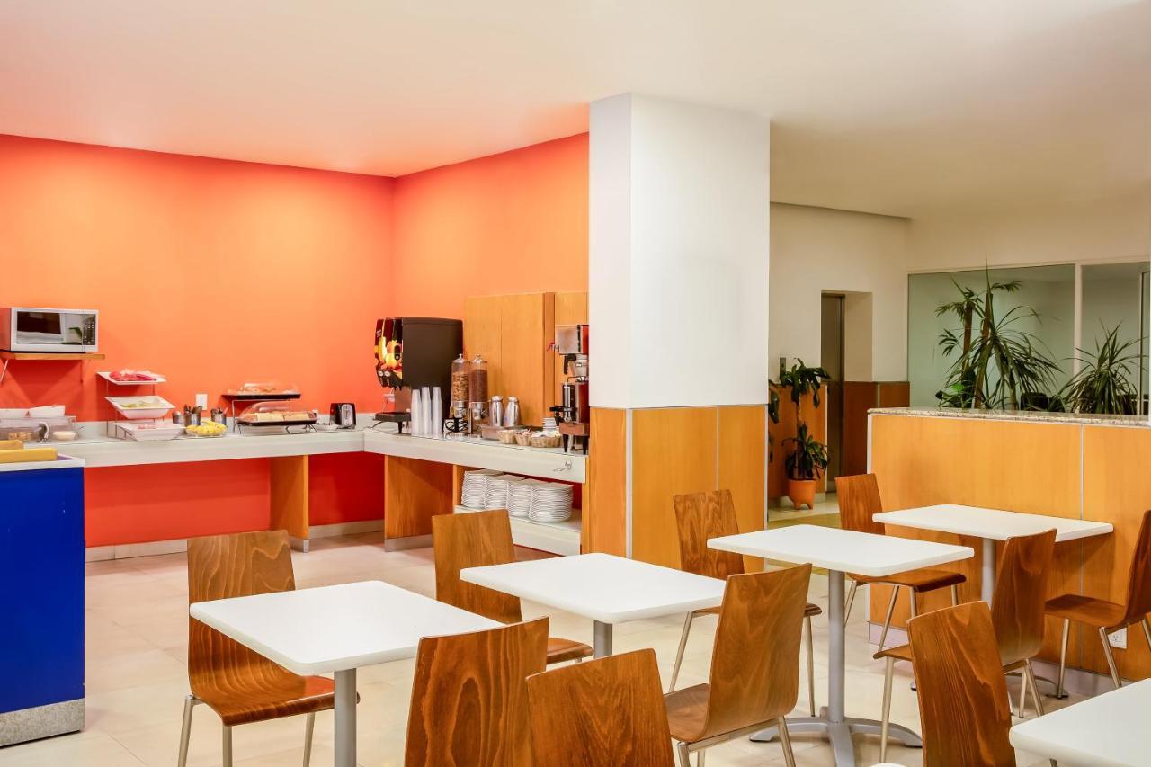 One Puebla Finsa Hotel Kültér fotó