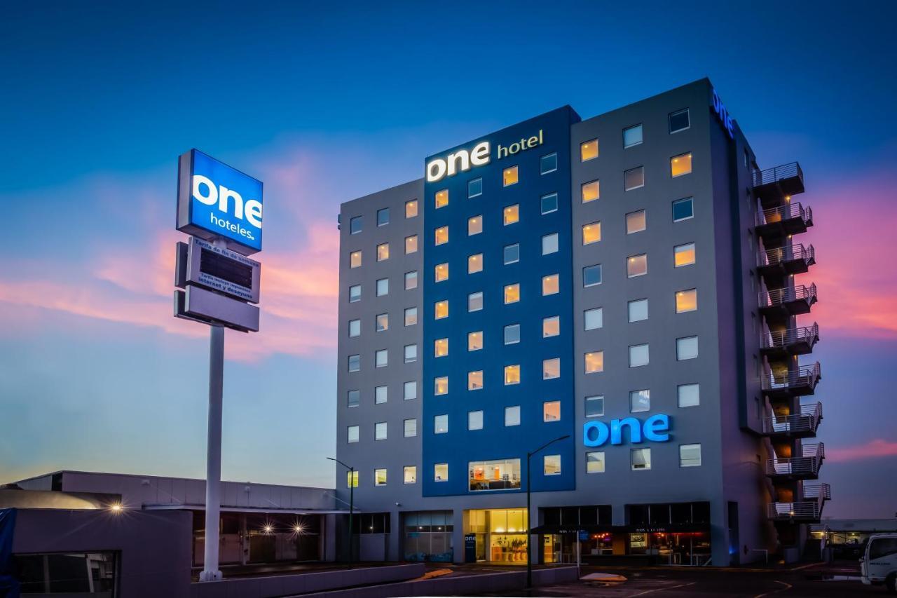 One Puebla Finsa Hotel Kültér fotó