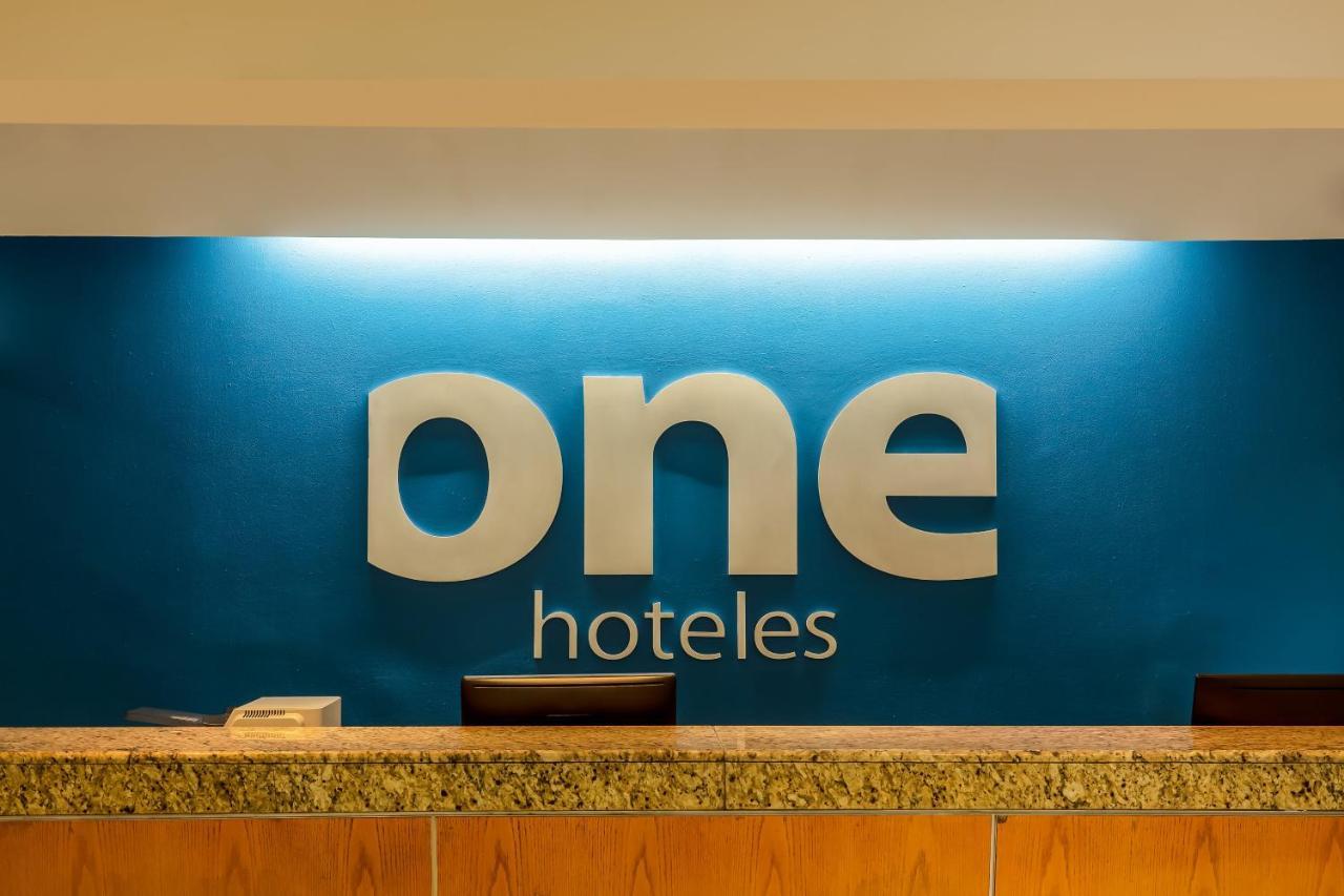 One Puebla Finsa Hotel Kültér fotó