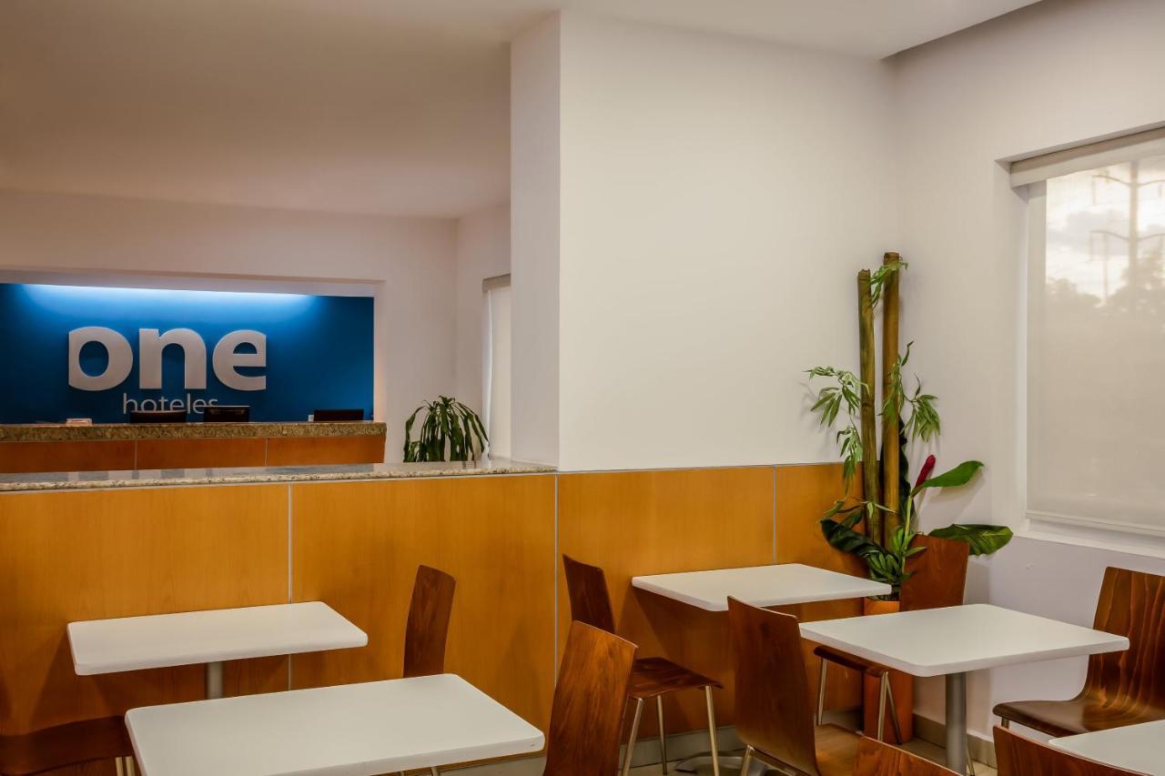 One Puebla Finsa Hotel Kültér fotó