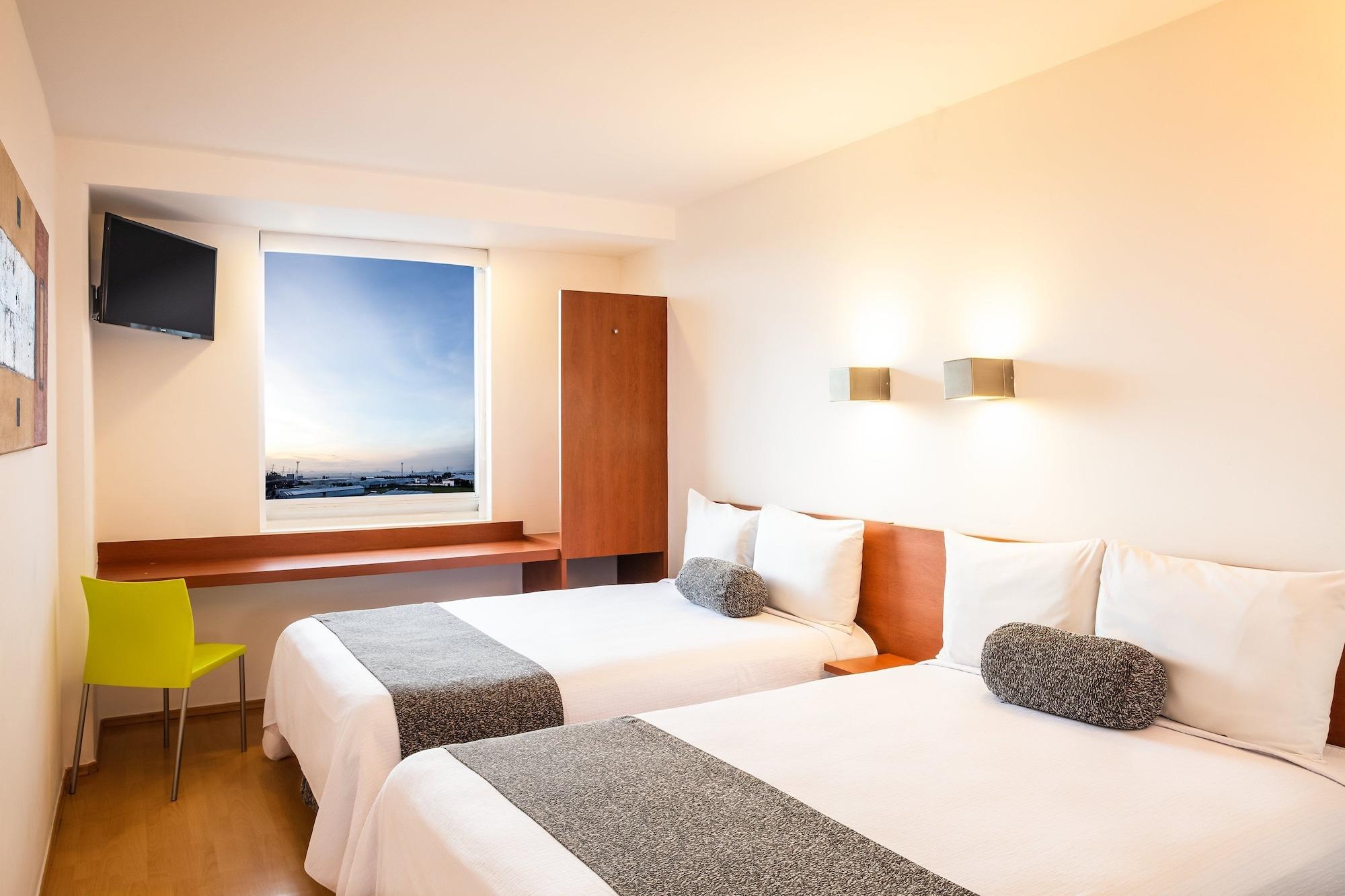 One Puebla Finsa Hotel Kültér fotó