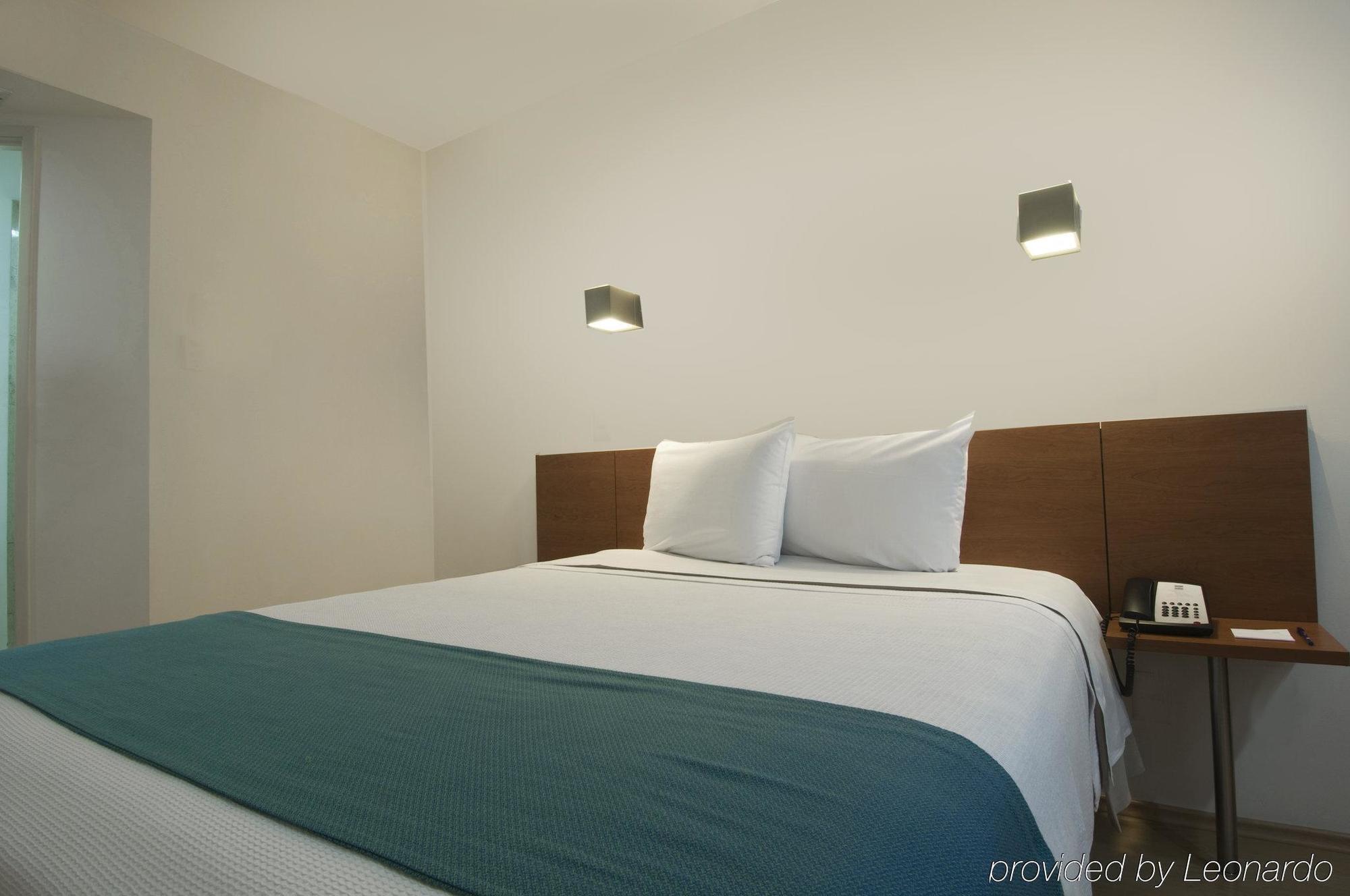 One Puebla Finsa Hotel Kültér fotó