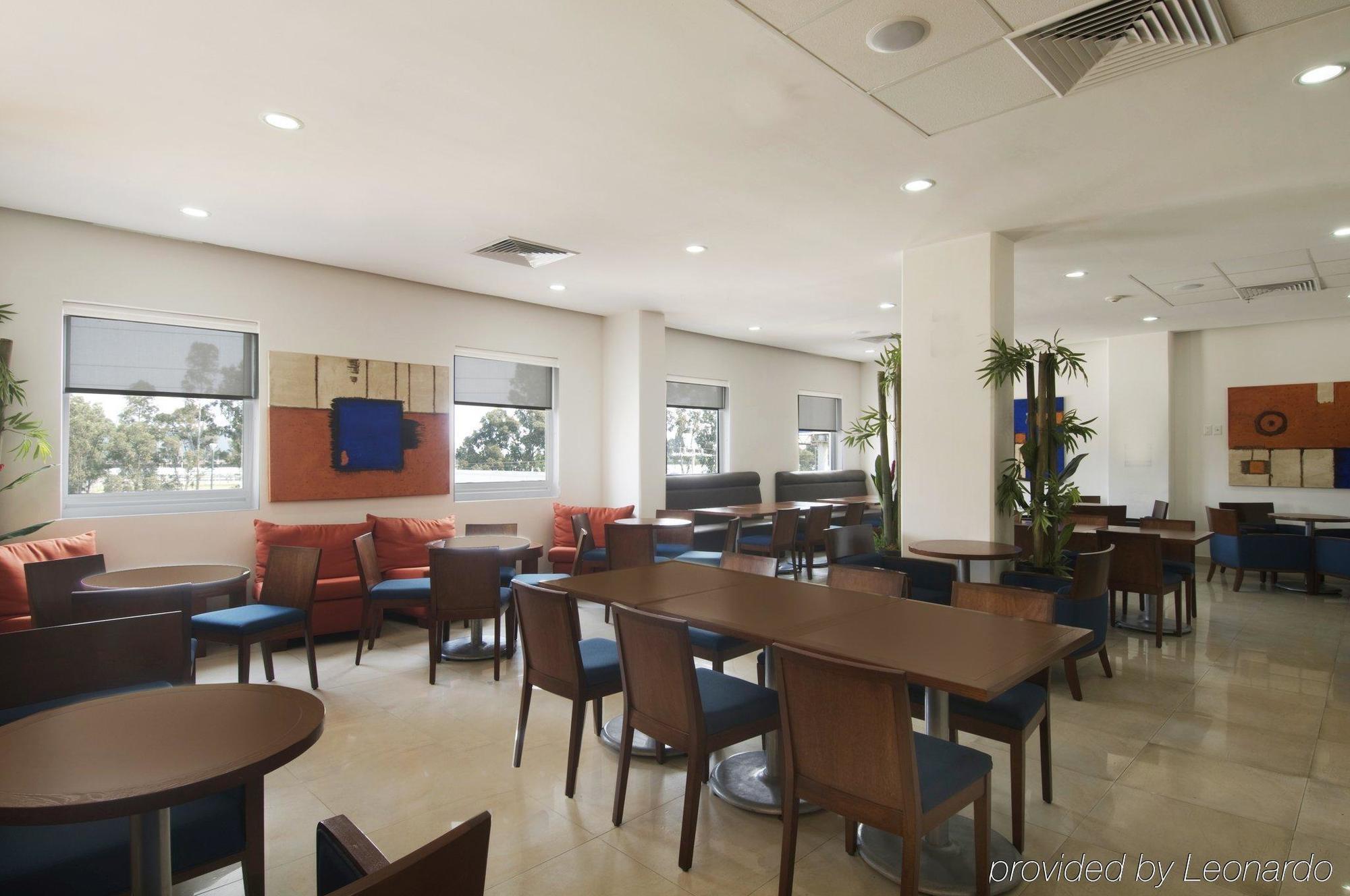 One Puebla Finsa Hotel Kültér fotó