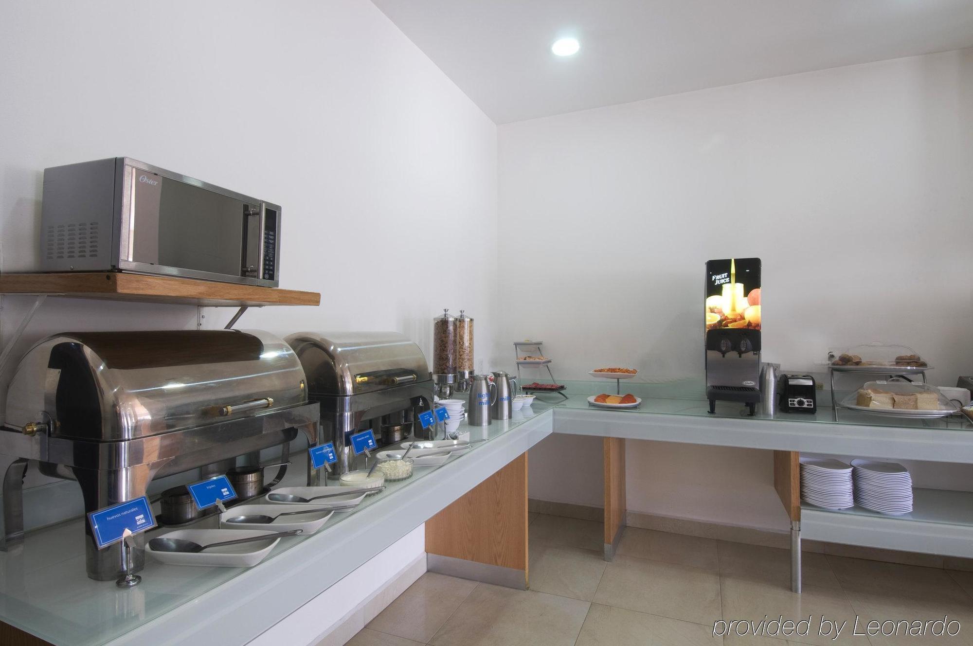 One Puebla Finsa Hotel Kültér fotó