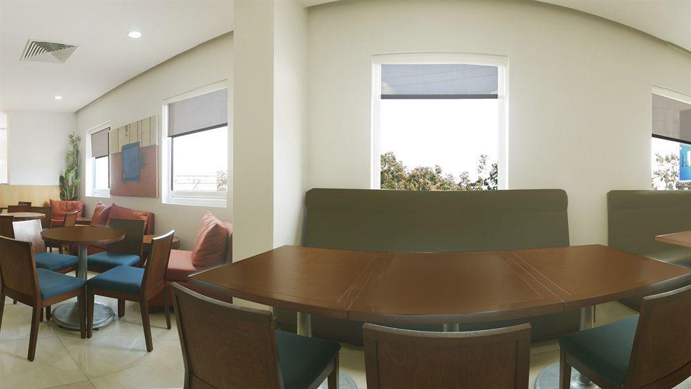 One Puebla Finsa Hotel Kültér fotó